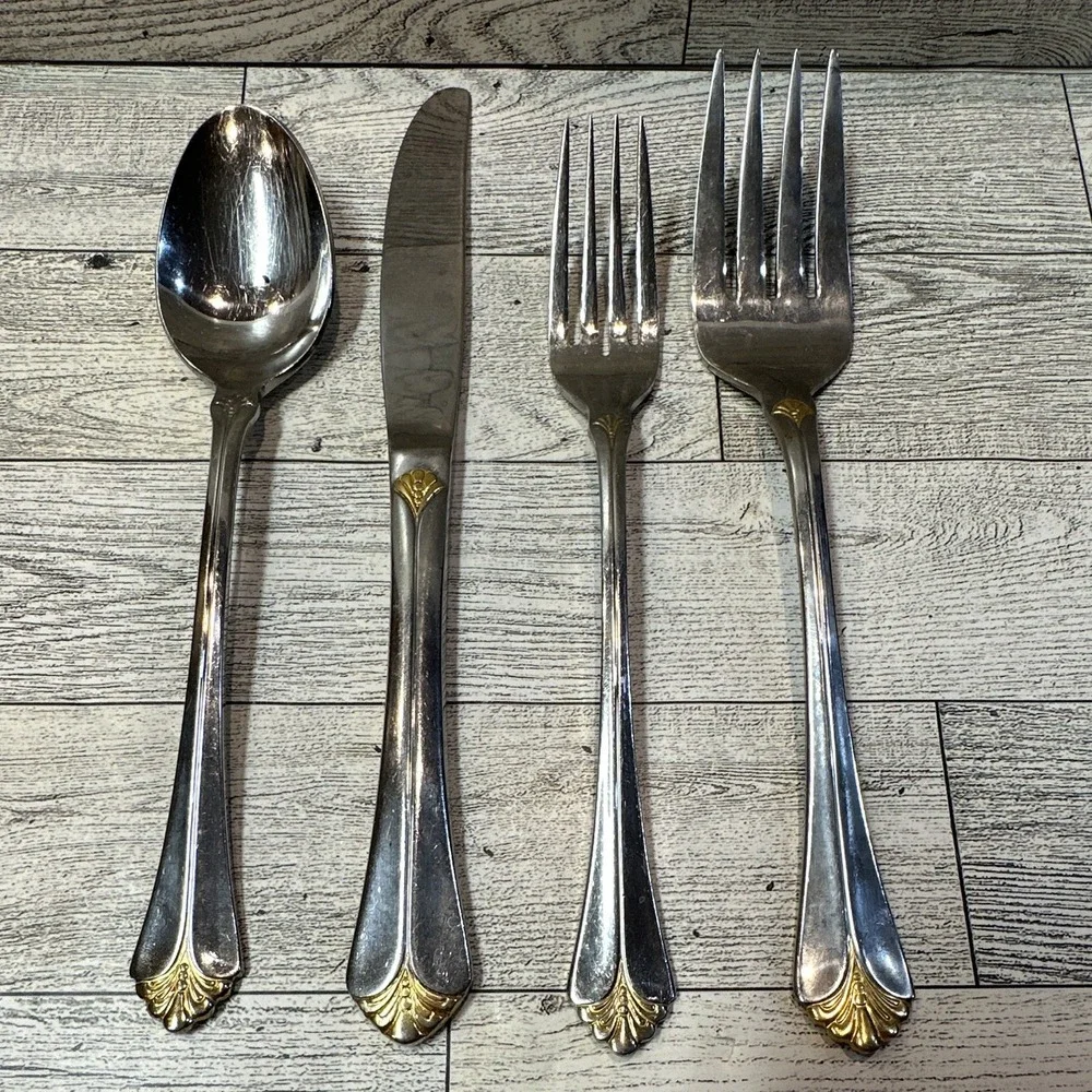 Towle Santa Barbara Stainless Steel Flatware 4PC Vintage *Some Gold Missing* SKF